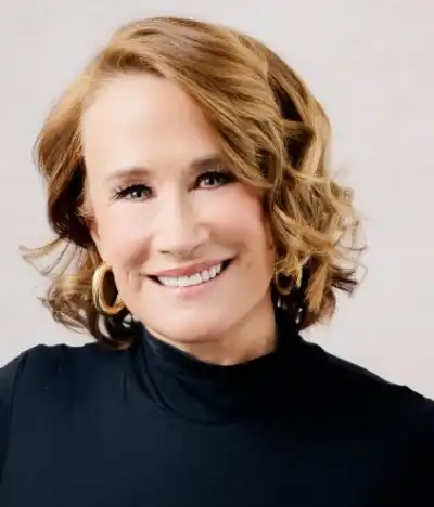 Photo of Susan Lacz